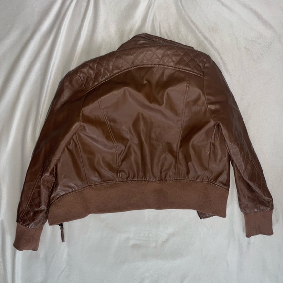 Womens Brown leather jacket - Picture 3 of 4